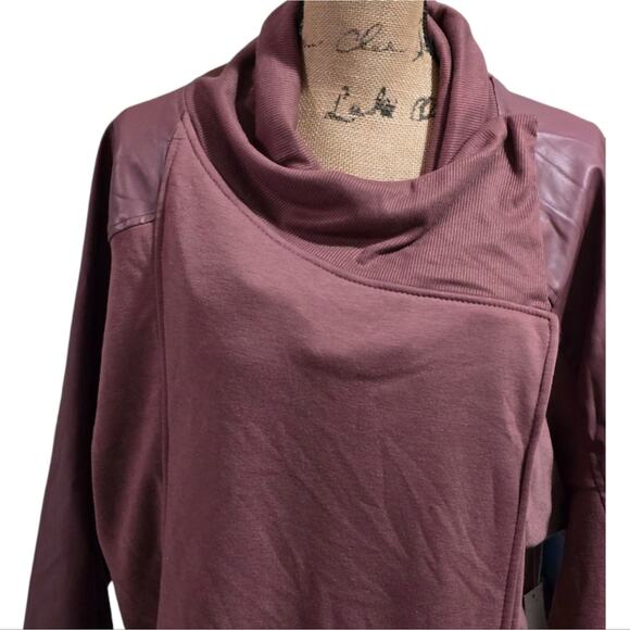 Tahari Sport Womens Burgundy Cowl Neck Faux Leather Trim Wrap Sweatshirt Plus 3X - Picture 2 of 6